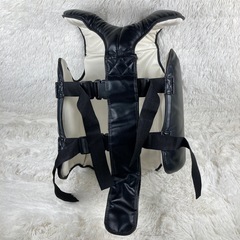 ★使用頻度少★ボディメーカー ボディプロテクター L 黒 白 リバーシブルの画像