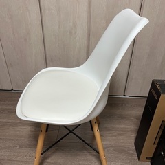 ダイニングチェアの画像