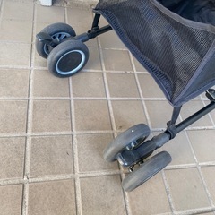 折り畳みB型ベビーカーの画像