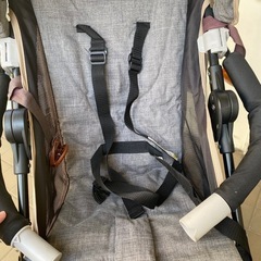 折り畳みB型ベビーカーの画像