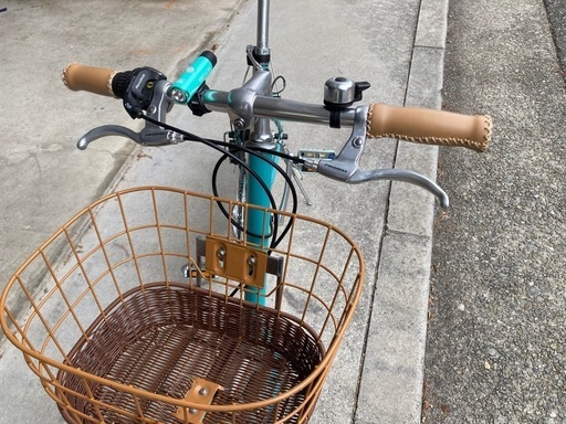 mimosa 20インチ6段変速自転車