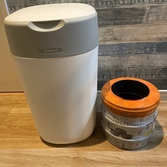 combiおむつゴミ箱ポイテック