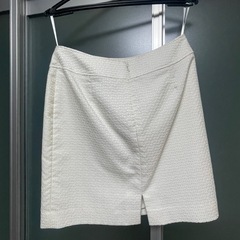 タイトスカート　白の画像
