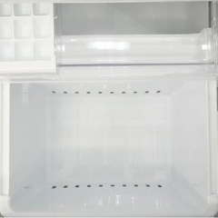 冷蔵庫【配達無料お届け設置出来ます💫都内近郊🚚】2023年新品購入品✨信頼のTOSHIBA製153ℓ✨除菌クリーニング済✨超極美品✨他にも冷蔵庫.洗濯機.電子レンジ.オーブン電子レンジ.炊飯器.テーブル&椅子.机&チェアー.ベット&マットレス.ソファーなど多種多様な美品が有ります✨お気軽にお問い合わせ下さい💫 の画像