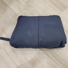 【新品同様】抱っこ紐防寒ケープ　ベビーカー防寒ケープの画像