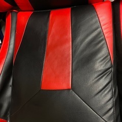 ゲーミングチェアーの画像