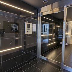 【西新宿駅】【月約3.5万円】【週3.5日×朝2時間】マンション清掃/未経験者可～日払い可(西新宿1)の画像