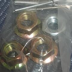 【未使用】ボンネット ピン フードの画像
