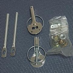 【未使用】ボンネット ピン フードの画像