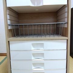 アイリスオーヤマのカラーボックス用プラスチック引出し＋バスケット...