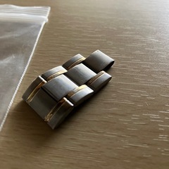 時計　ベルト　部品　メンズ　シルバー×ゴールド　約幅1.8、中の四角1×0.9㎝の画像