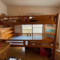 受け渡し完了しました
3段ベットの上2段のみ