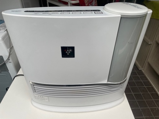 シャープ 加湿セラミックファンヒーター (KST荷物配送) 北巽の季節、空調家電《ファンヒーター》の中古あげます・譲ります｜ジモティーで不用品の処分