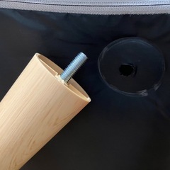 2人掛けカウチソファ  グレー 椅子 家具 ベッドの画像
