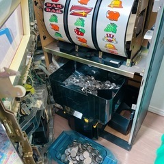 スロットマシーンの画像