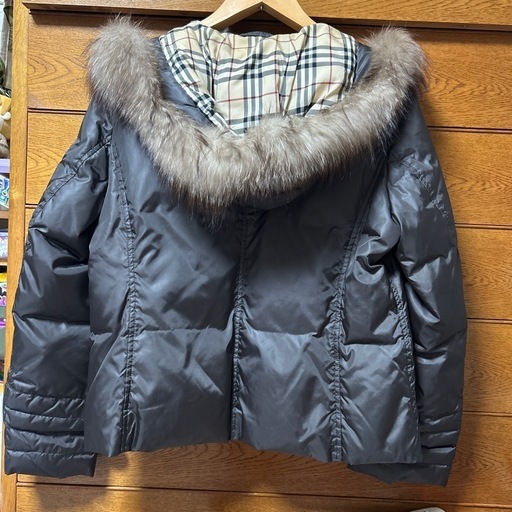 Burberry  フェザー入りダウン　美品