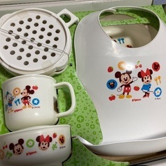 子供用品 ベビー用品 授乳、お食事用品 気まず