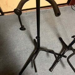 ギタースタンド2本の画像