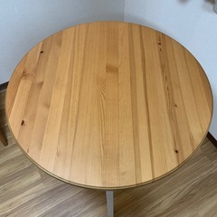 IKEA ダイニングテーブル (マンチェンスター) 横浜のテーブル《ダイニングテーブル》の中古あげます・譲ります｜ジモティーで不用品の処分