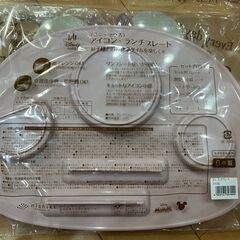 錦化成 ミニーマウスランチプレートとベビーミニーエプロンの画像