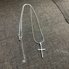 メンズ　ステンレス鋼　クロスネックレス 50cmの画像