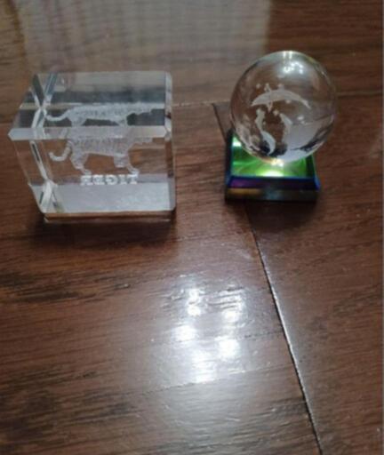 【クリスタル置物】 イルカ\u0026タイガー