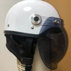 バイク用 ヘルメット　トリコロールカラーの画像