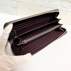 【新品未使用】コーチ　長財布　ハートの画像