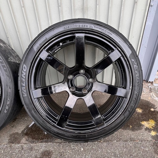 オリジン 18インチ 9J +30 PCD114.3 ホイール