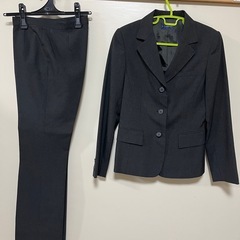 リクルートスーツ