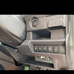 ハスラー白の画像