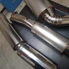 【希少】(配送可能)商品直接引き渡し優先　JZZ30 ソアラ前期用　STILL WAY ワンオフマフラー　純正触媒対応フロントパイプ付き。第二触媒ストレートフロントパイプ付き。の画像