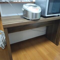 サイドテーブル