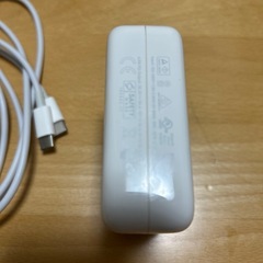【Apple純正品】 61w USB-C電源アダプタ(A1947)の画像