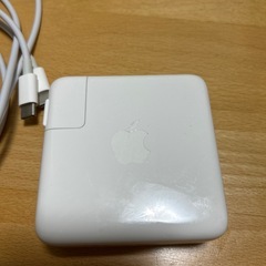 【Apple純正品】 61w USB-C電源アダプタ(A1947)の画像
