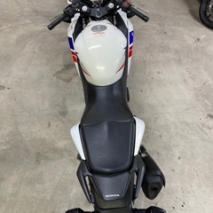ホンダ CBR250Rの画像