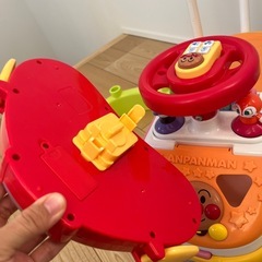 アンパンマンよくばりビジーカーの画像