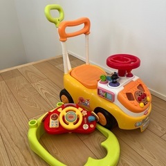 アンパンマンよくばりビジーカー