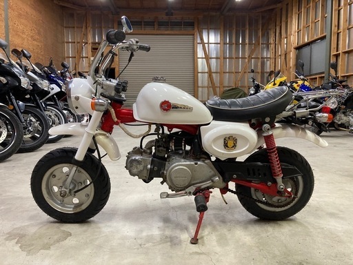 ホンダ モンキー 社外フレーム 純正エンジン