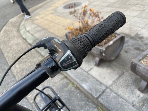 『ＳＡＬＥ　３０％』　ＪＥＥＰ　折りたたみ自転車　２０インチ　6変速　美品　緑　配達可能