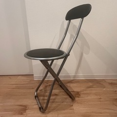 ※買取り確定※【使用期間約1年】折りたたみイス