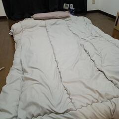 枕　ふとん　毛布