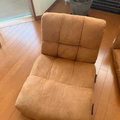 座椅子 2個　ニトリの画像