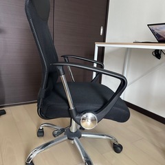 オフィスチェアの画像