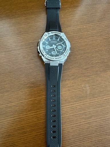 CASIO　G-SHOCK　gst-w110