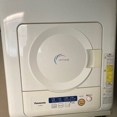 パナソニック　電気衣類乾燥機4ｋg