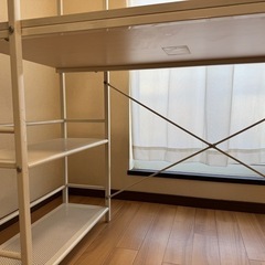 山善ラック付きデスクの画像