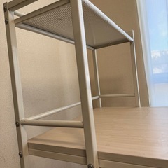 山善ラック付きデスクの画像