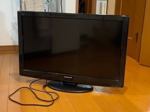 【取引中】テレビ　Panasonic VIERA TH-L32X22-K 2010年製