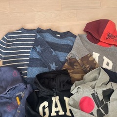 子供服　110 
男の子　ギャップの画像